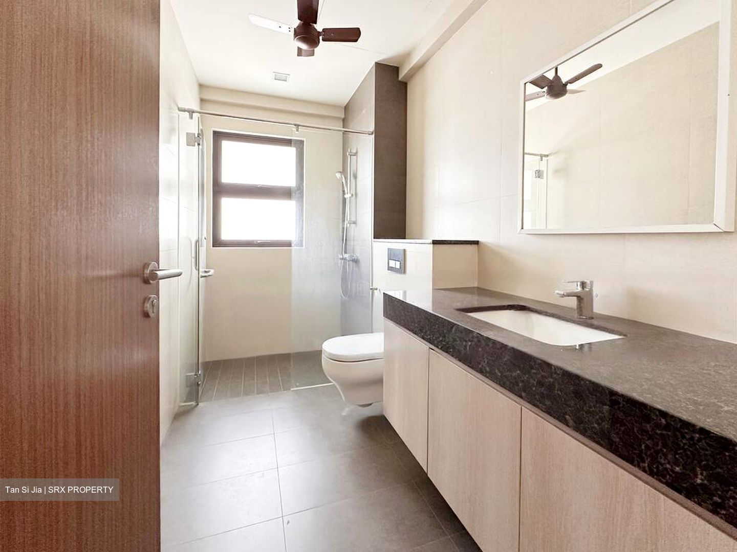 Cambridge Road (D8), Detached #474999551